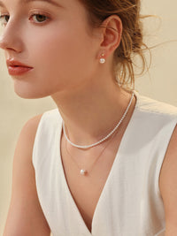Natural Cultured Saltwater Akoya Pearl 18K Gold Necklace Natural diamond