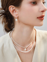 Australian South Sea Pearl 18K Gold Water droplet Natural Diamond Stud Earrings Natural Saltwater Pearl